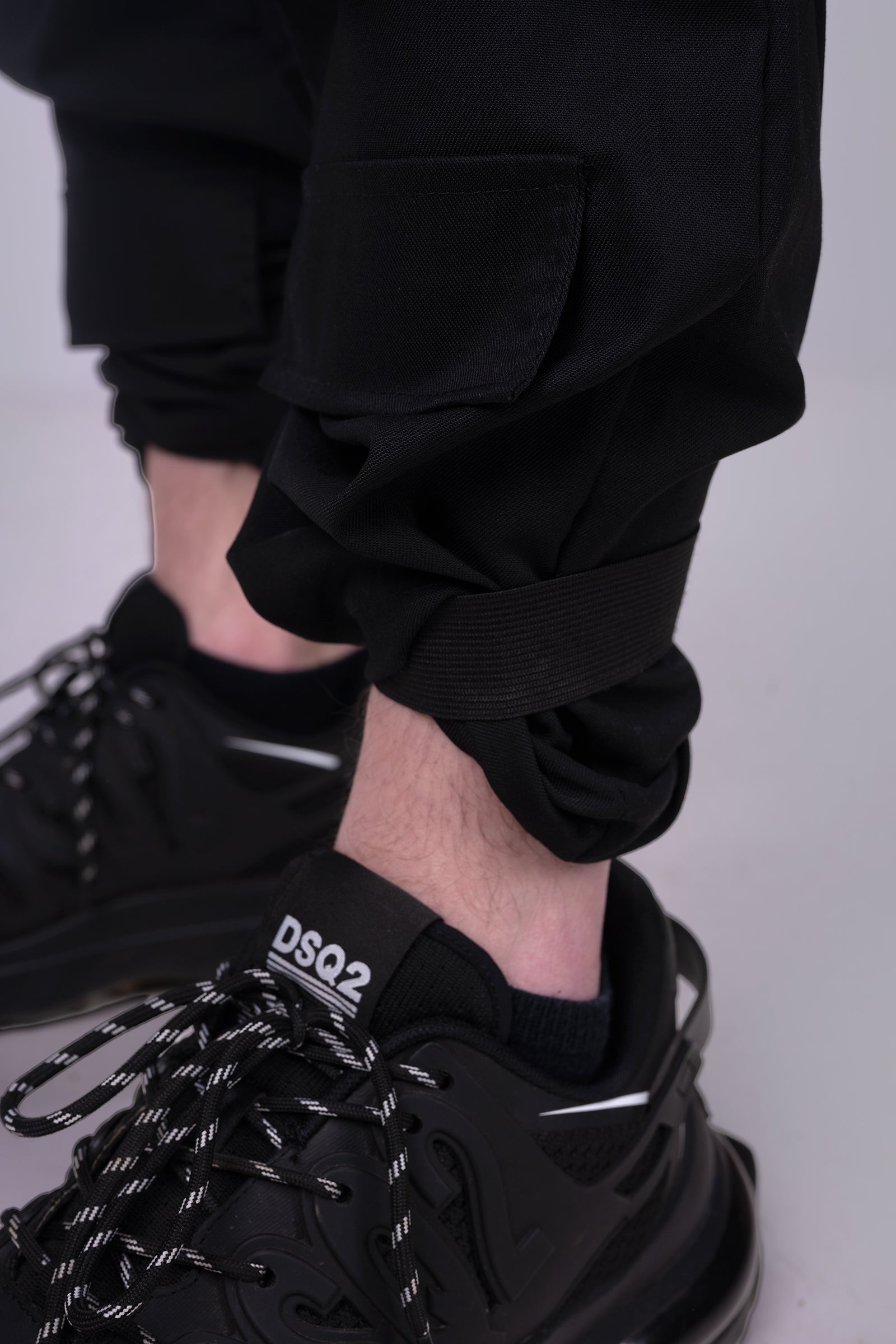 BLACK "MULTI-POCKET" PANTS