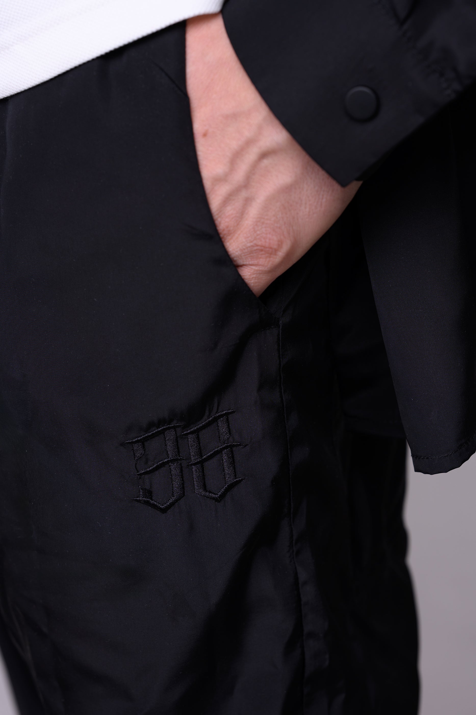 Black "Signature" Set
