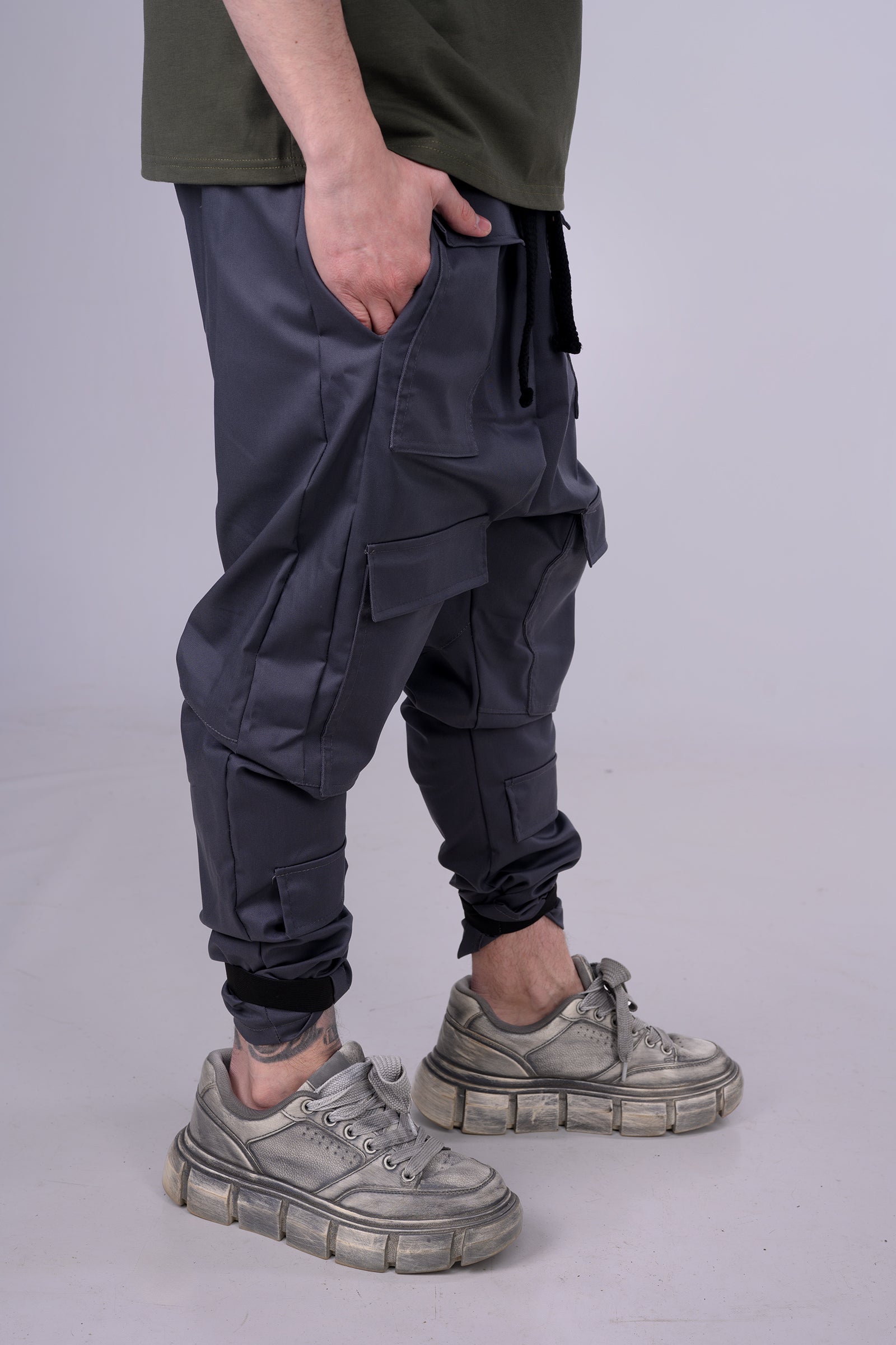 GRAY "MULTI-POCKET" PANTS