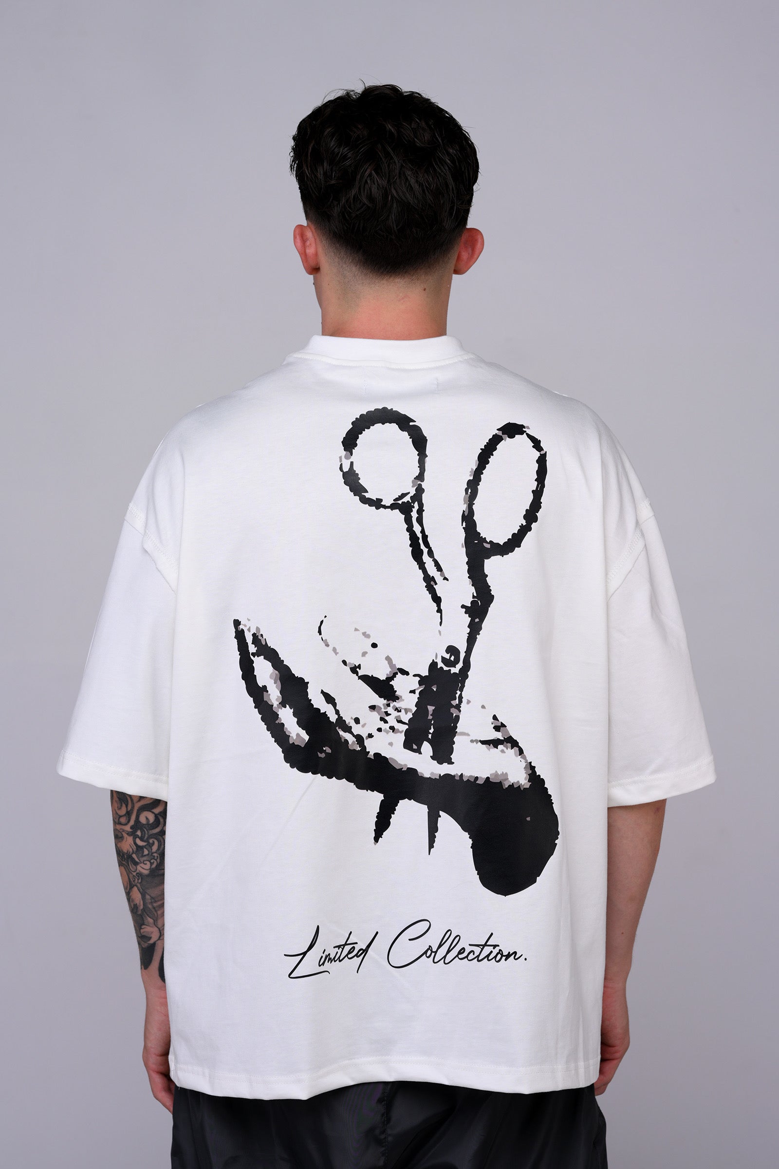 WHITE "CUT DEEP" T-SHIRT