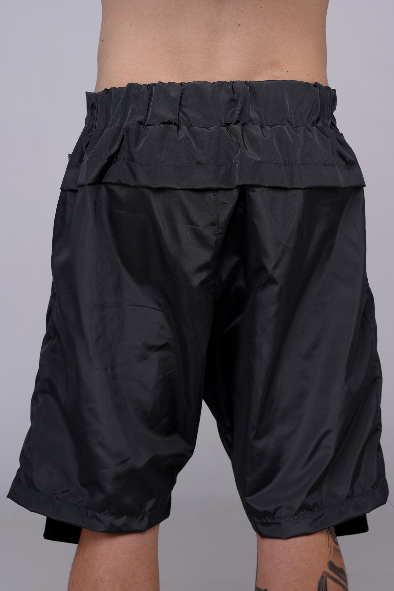 GRAY "MULTI-POCKET" SHORTS